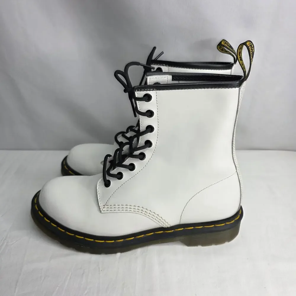 Dr. Martens White Leather Combat Boots Women’s Size 9 Lace Up Punk Grunge